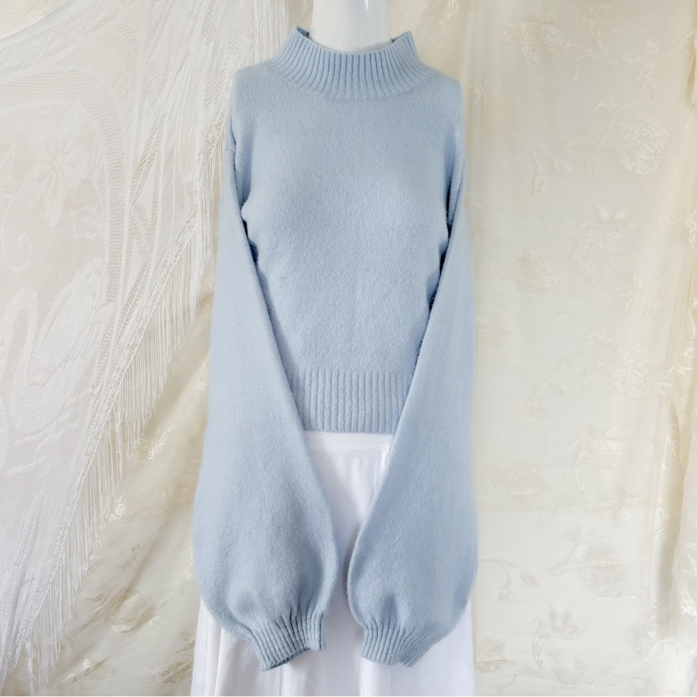 Chic Elegant Modern Girly Classic Soft Bell Sleeve Powder Blue Sweater